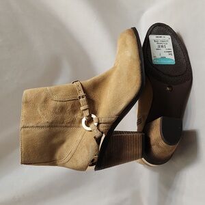 Vince Camuto Gregger Bamboo Leather Heeled Ankle Boots Booties (w size 7)